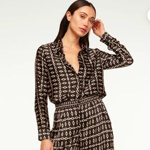 MISA Celine Go West Geo Print Satin Top Size S